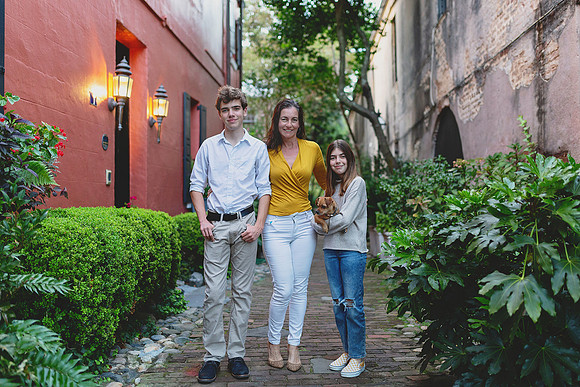 Lola and Family 2020